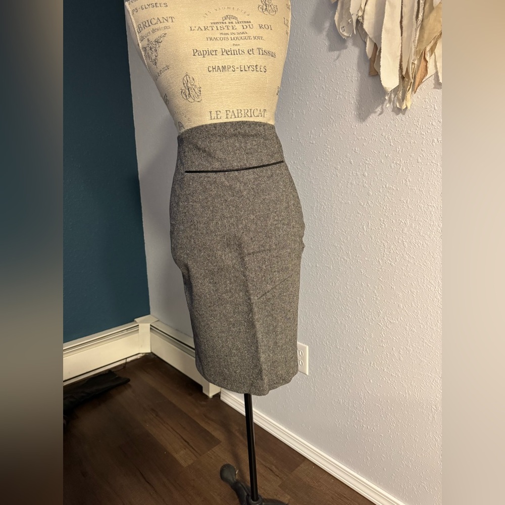 Express Design Studio Gray Tweed Pencil Skirt | Leopard Lined | Size 0